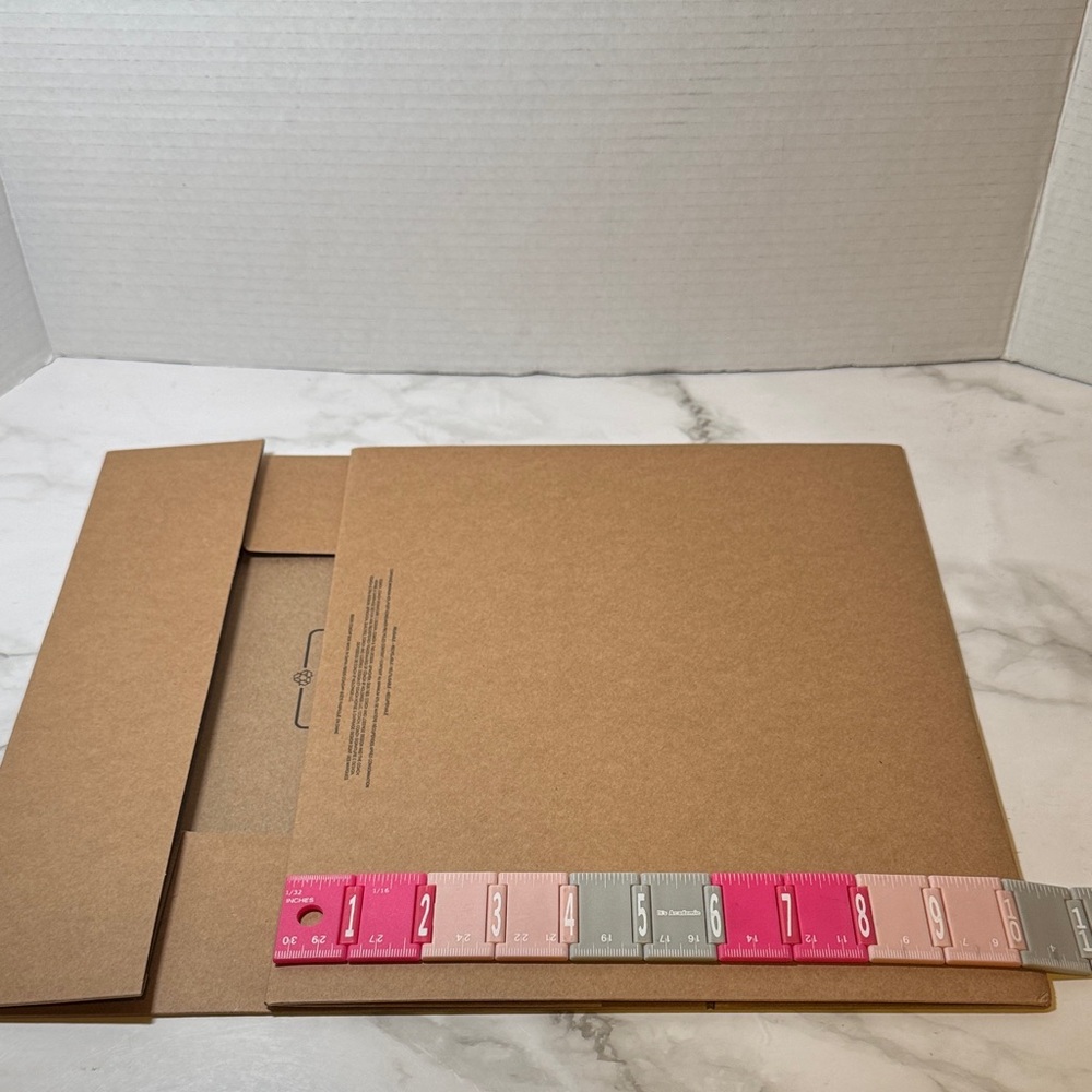 Authentic Coach Brown Gift Box with Sticker, Card, and Tissue Paper. New. - Picture 8 of 14